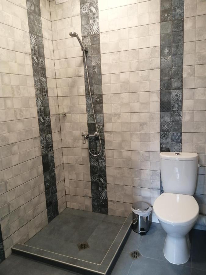 La Piazza Hotel Szumen Zewnętrze zdjęcie