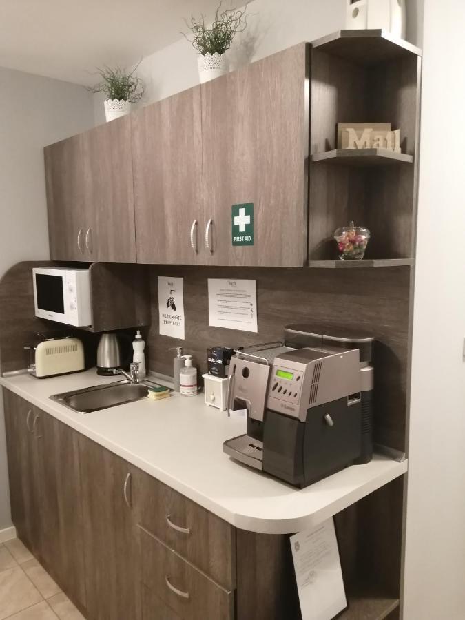 La Piazza Hotel Szumen Zewnętrze zdjęcie