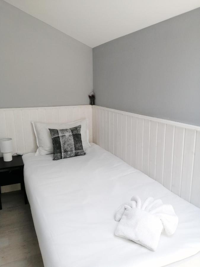 La Piazza Hotel Szumen Zewnętrze zdjęcie