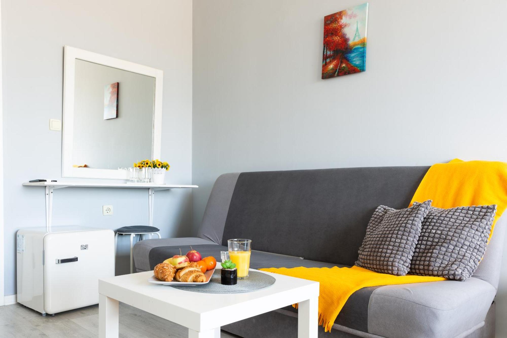 La Piazza Hotel Szumen Zewnętrze zdjęcie